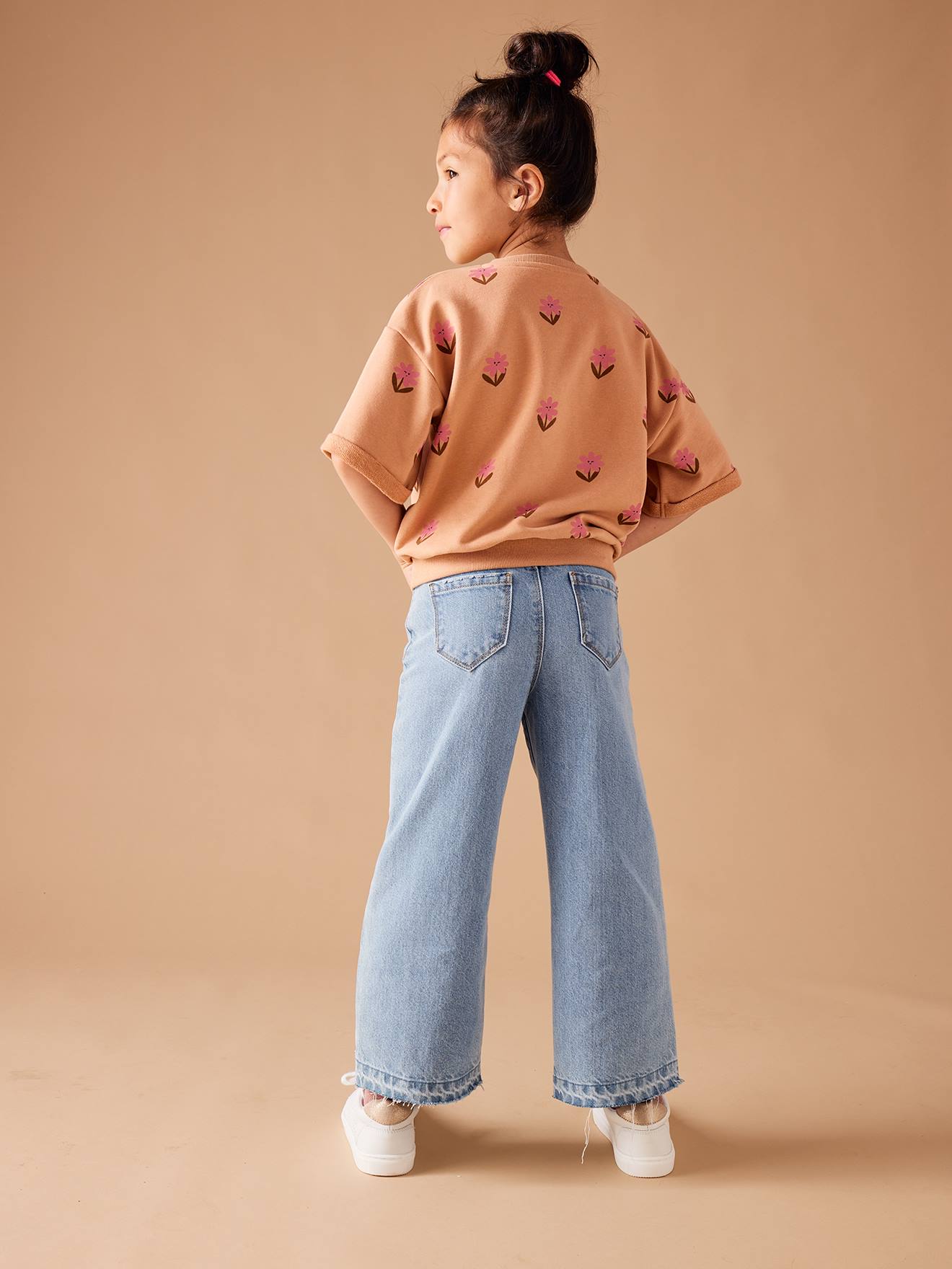 Sweat fleurs pop manches courtes filles pêche