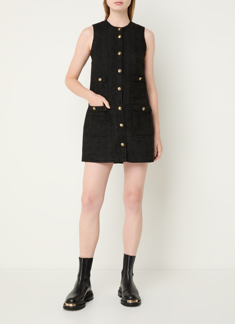 Rochie scurtă fără mâneci, de la Sandro, cu efect de tweed și buzunare aplicate.