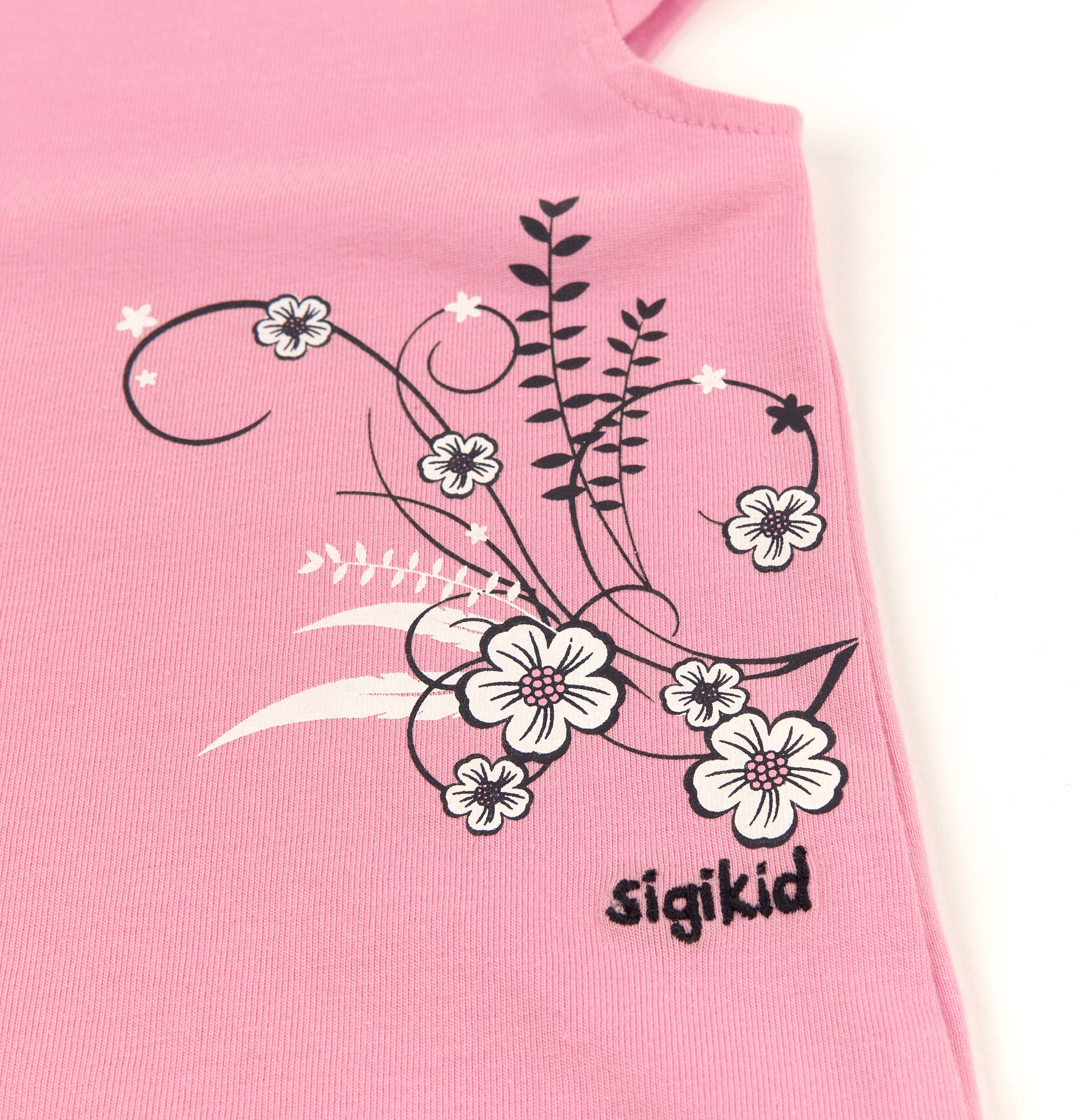 Rosa T-Shirt mit Blumen Motiv
