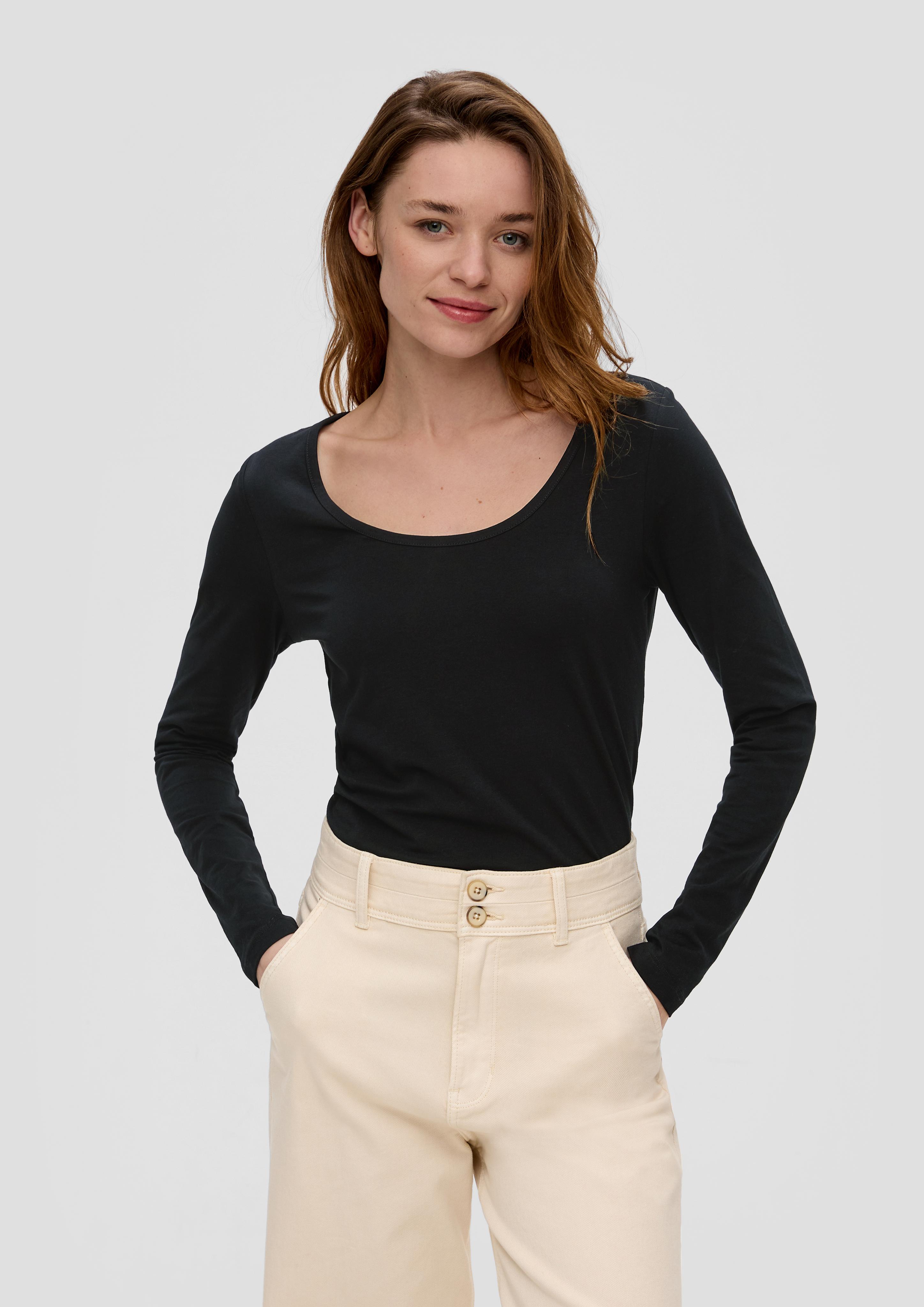Langarmshirt mit tiefem Rundhalsausschnitt  2141909-9999