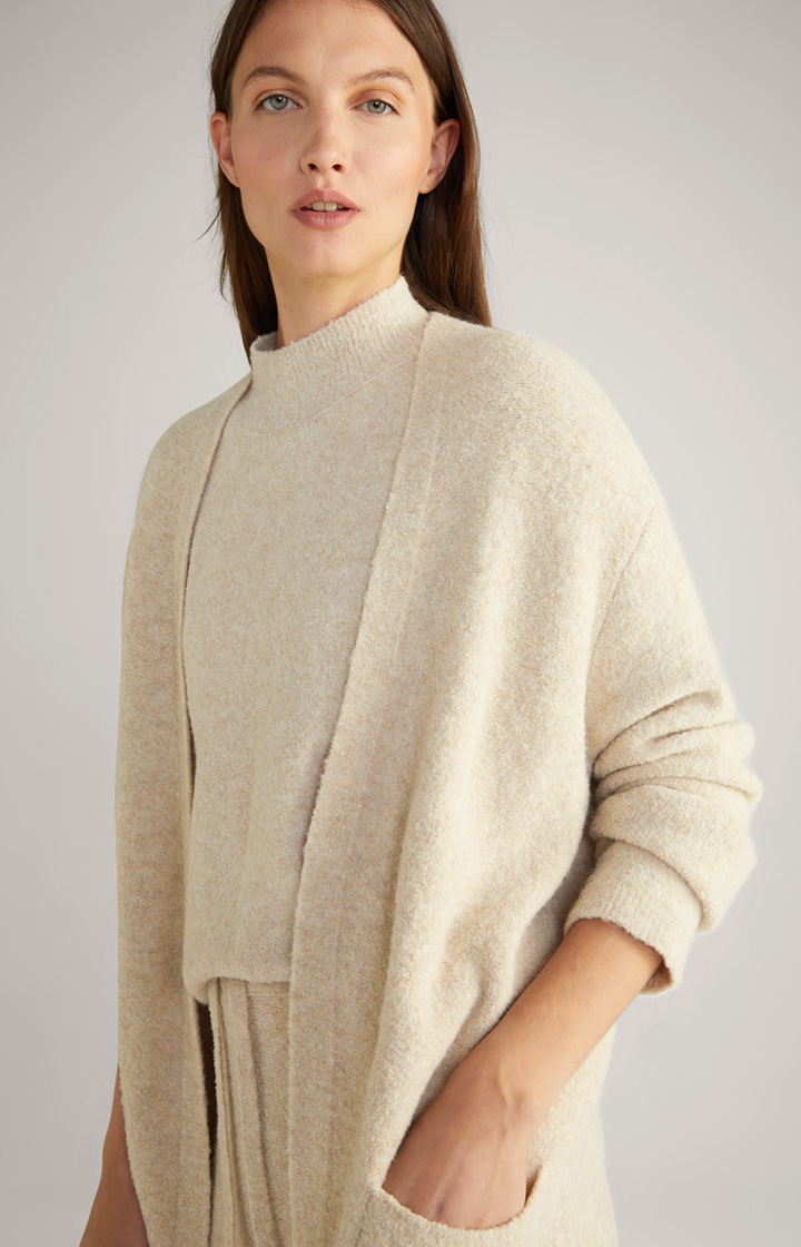 Strickjacke in Beige