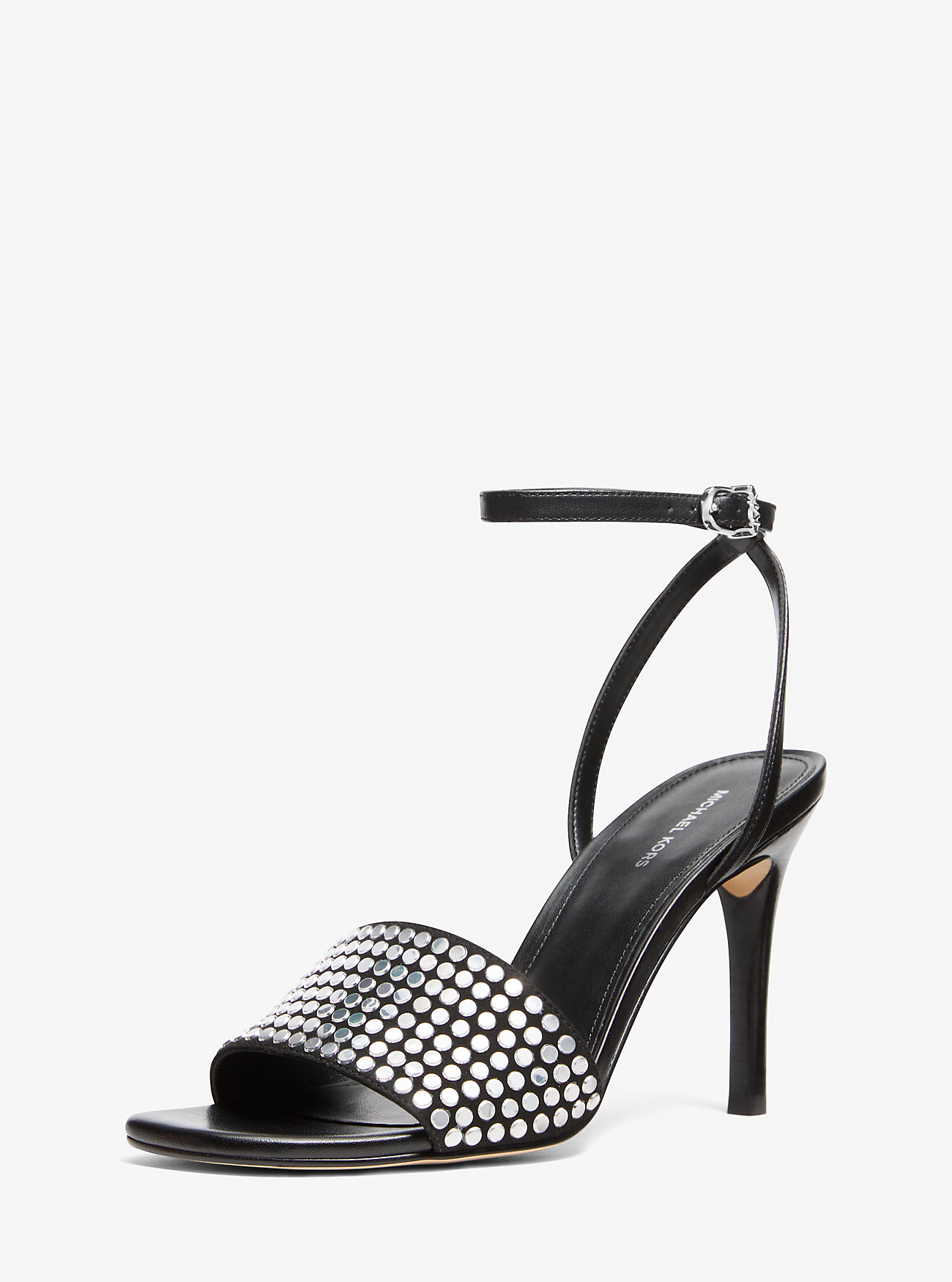 Elyse Pumps i lakkskinn - SVART