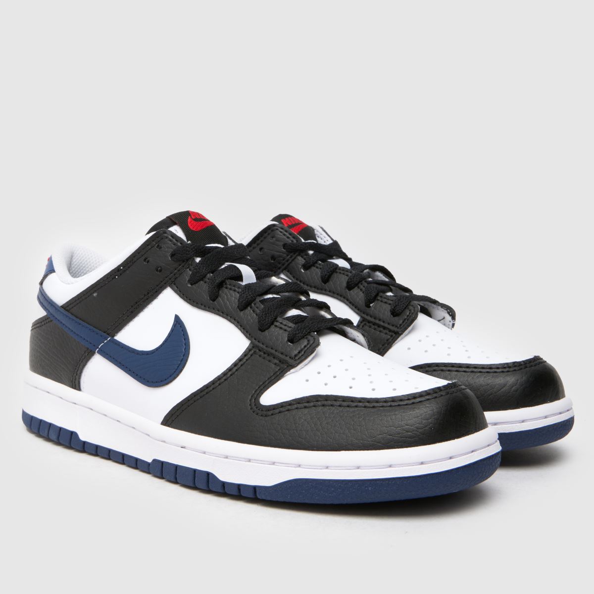 Nike vita multifärgade dunk low pojkar ungdomsskor