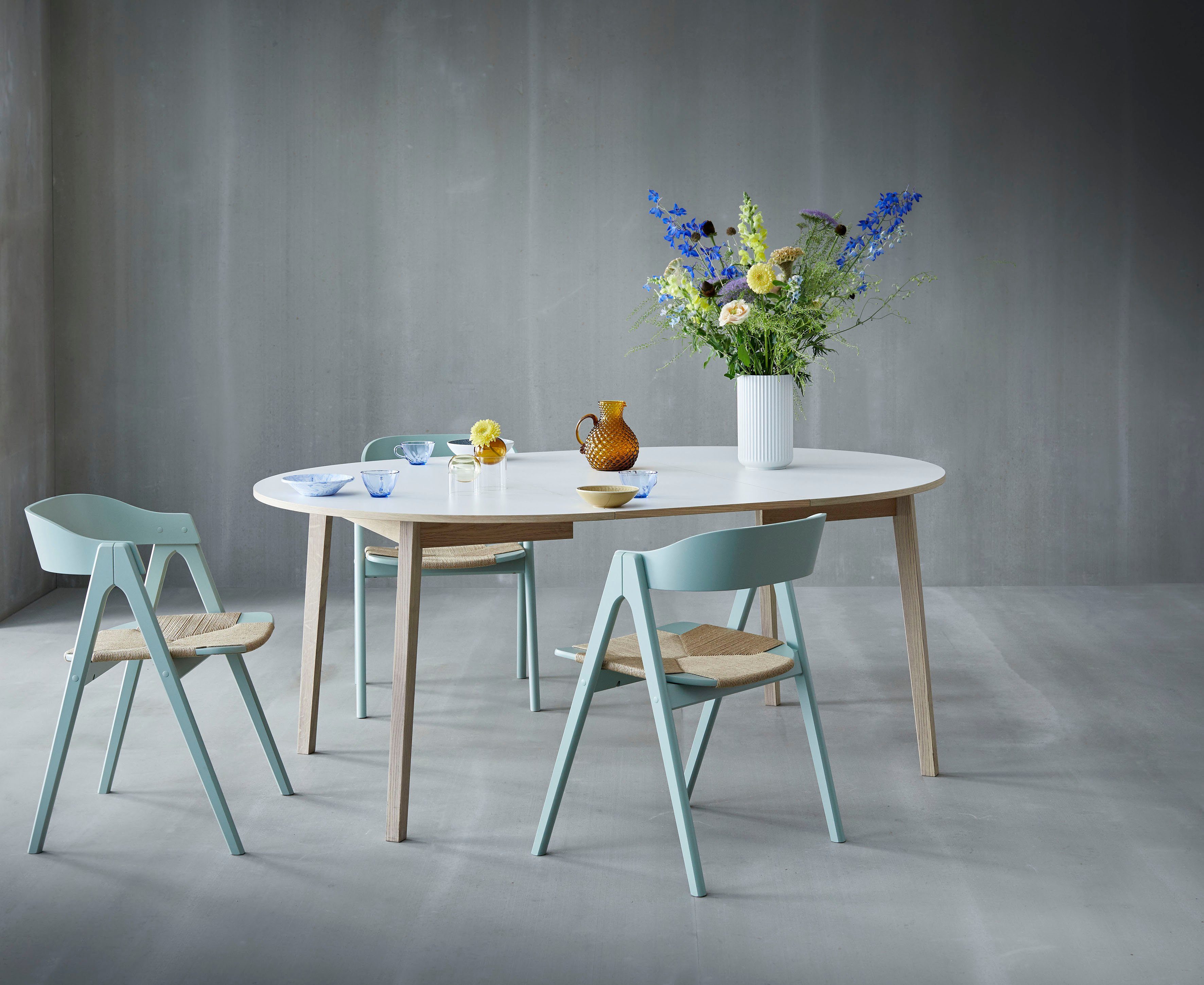 Hammel Furniture Esstisch Basic by Hammel Single, Ø130/228 cm, Gestell aus Massivholz, inklusive 2 Einlegeplatten