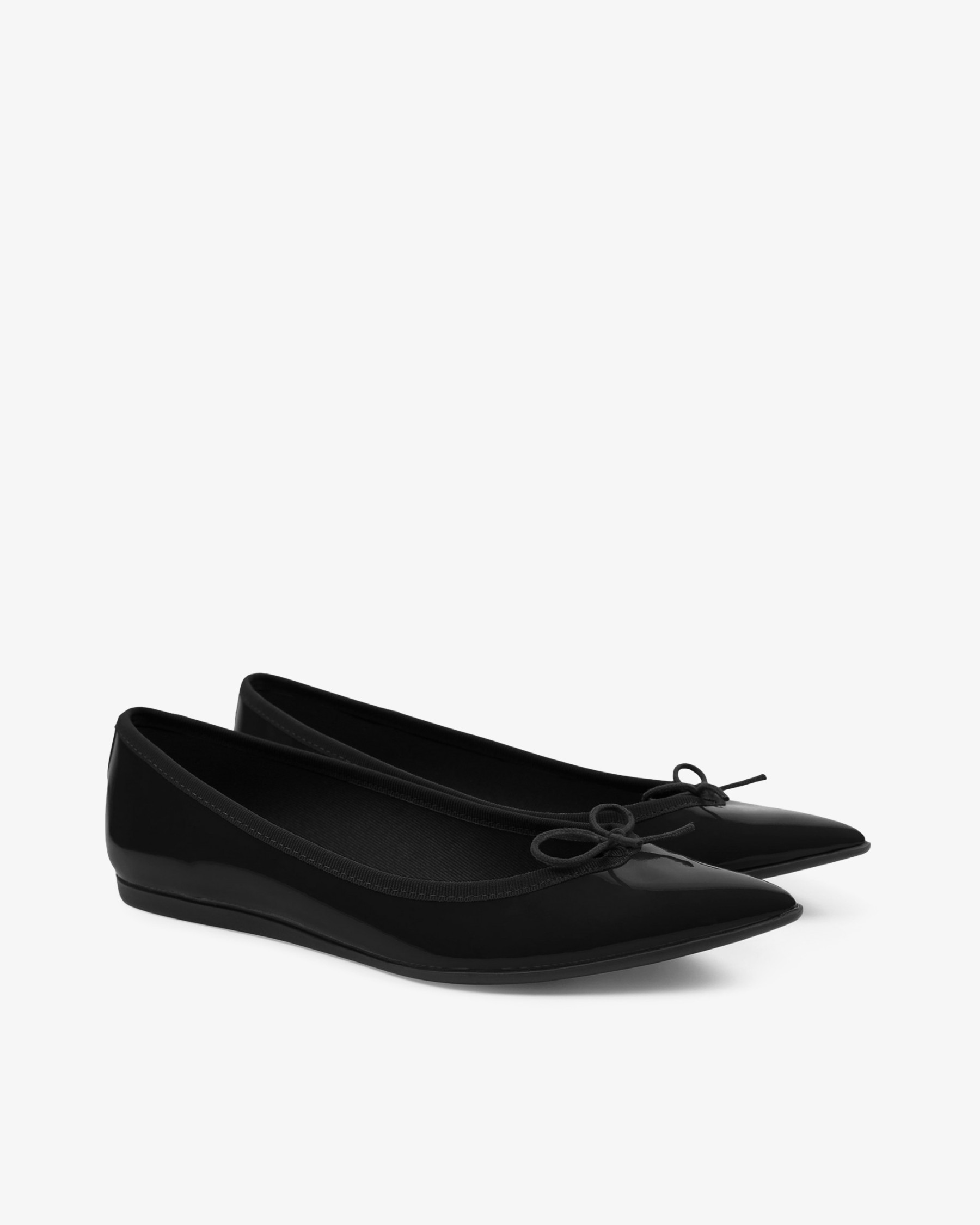 Junon pointy toe ballerinas