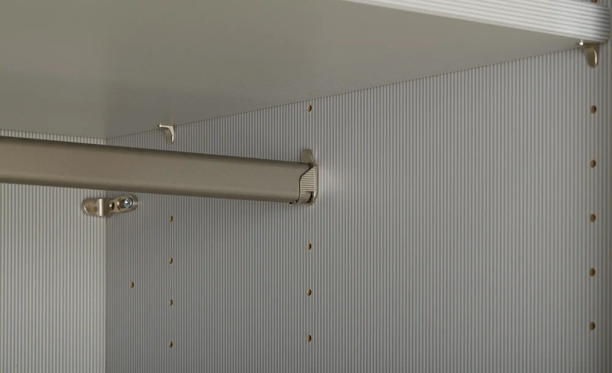 Primo Drehtürenschrank, 5-türig Nefi