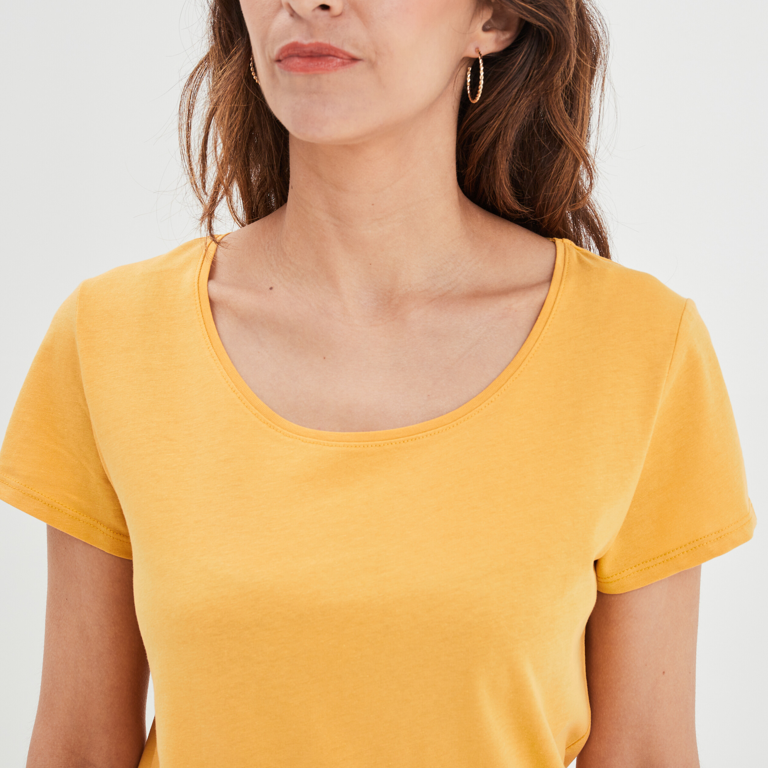 T-shirt manches courtes jaune moutarde femme | La Halle
