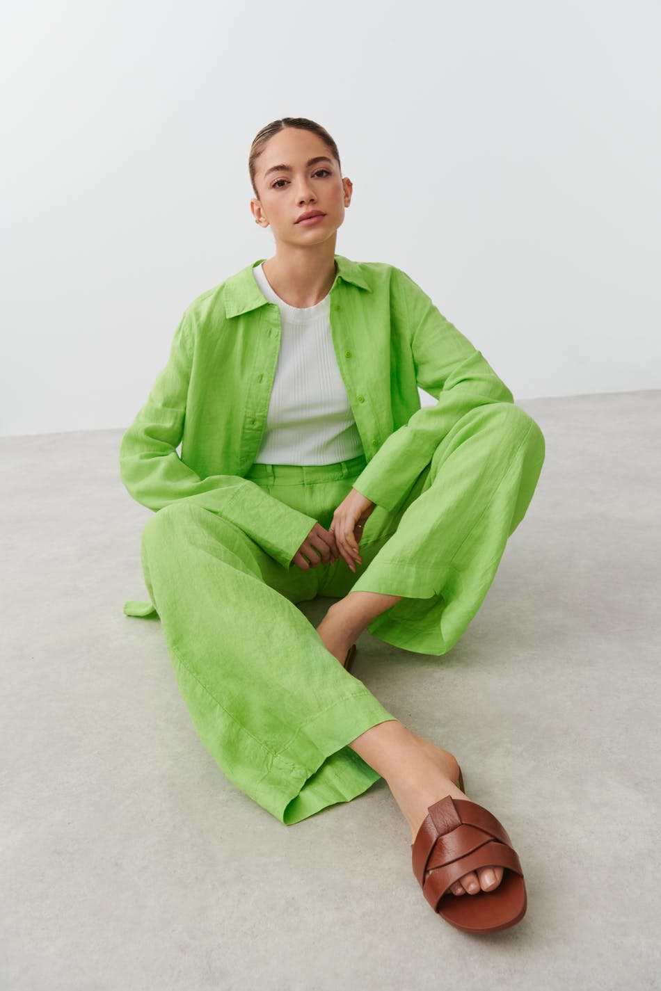 Linen trousers
