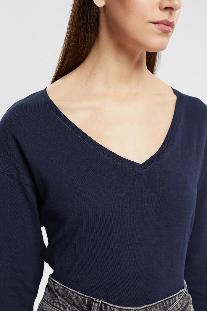 Longsleeve mit V-Ausschnitt