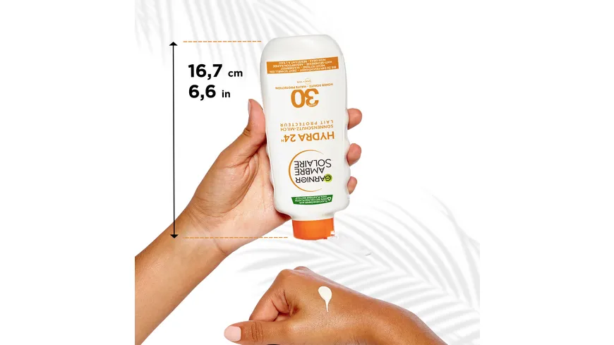 GARNIER Ambre Solaire Milch LSF 30 - UV-Schutz der Feuchtigkeit spendet und vor Sonnenbrand und Hautalterung schützt 200 ml
