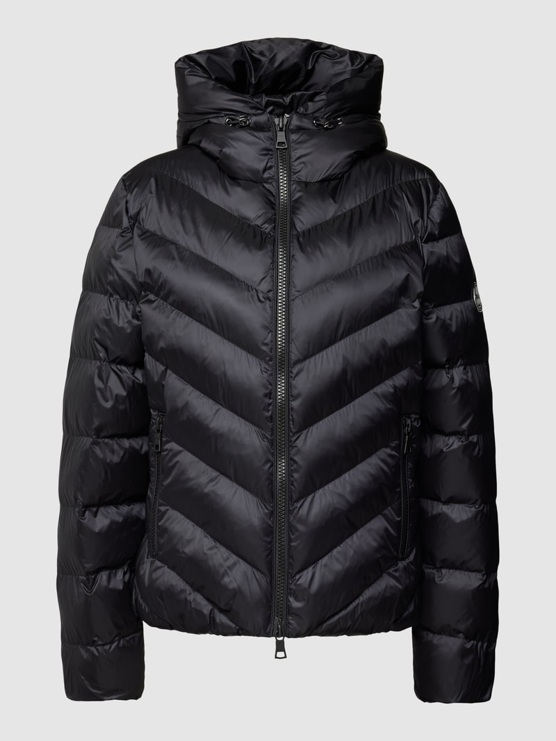 Steppjacke mit Kapuze in schwarz