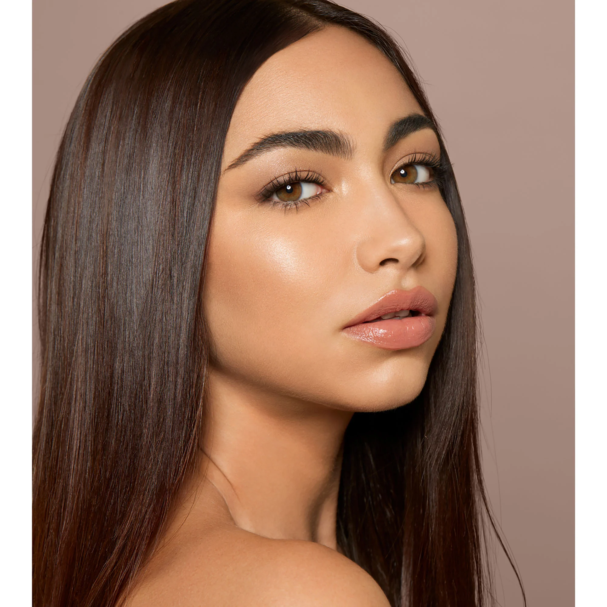 Corrector de ojeras Face Close-Up