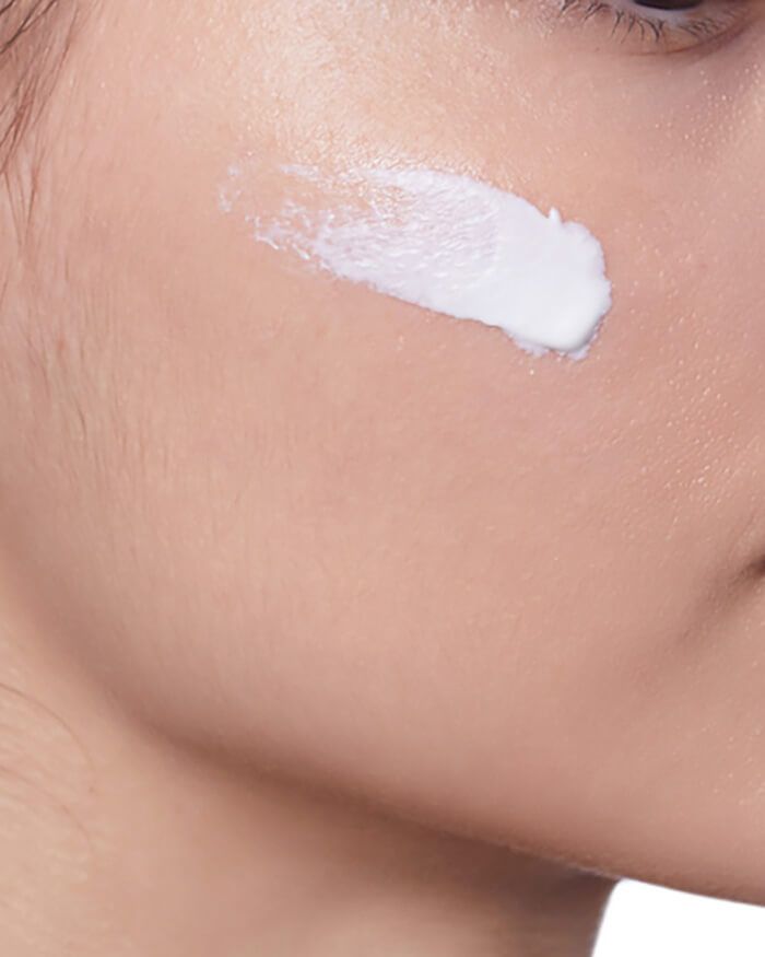 Lotion hydratante visage AM avec protection solaire. Soin hydratant de jour non comédogène avec FPS 30.