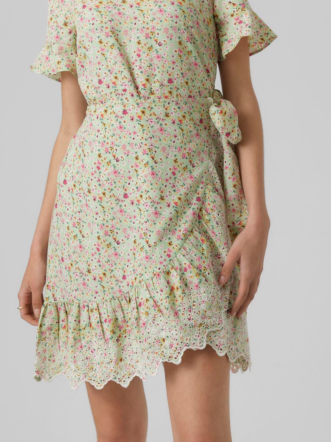 VMEMMA Kurzes Kleid