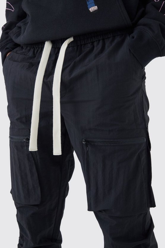 Slim-Fit Nylon Cargohose in Knitteroptik mit elastischem Bund