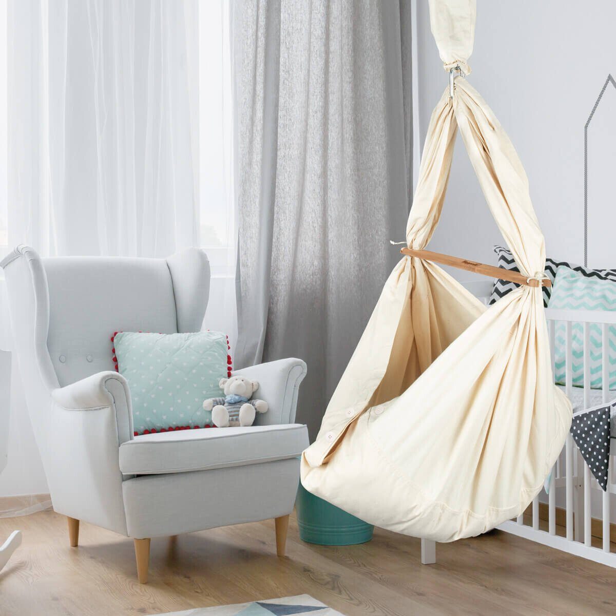 Hoppediz Federwippe Komplett-Set Baby-Federwiege, Matratze und Befestigung