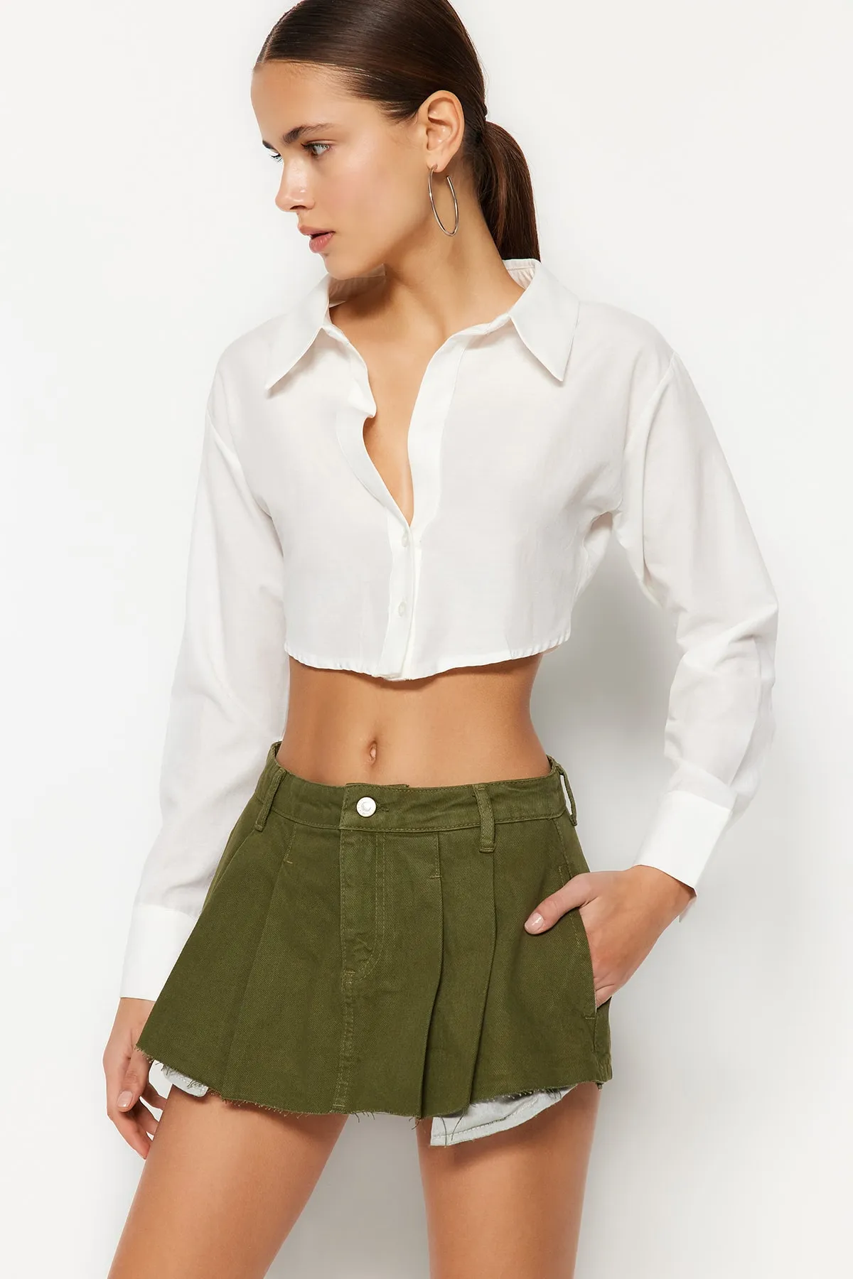 Trendyol Collection  Shorts - Khaki - Niedriger Bund