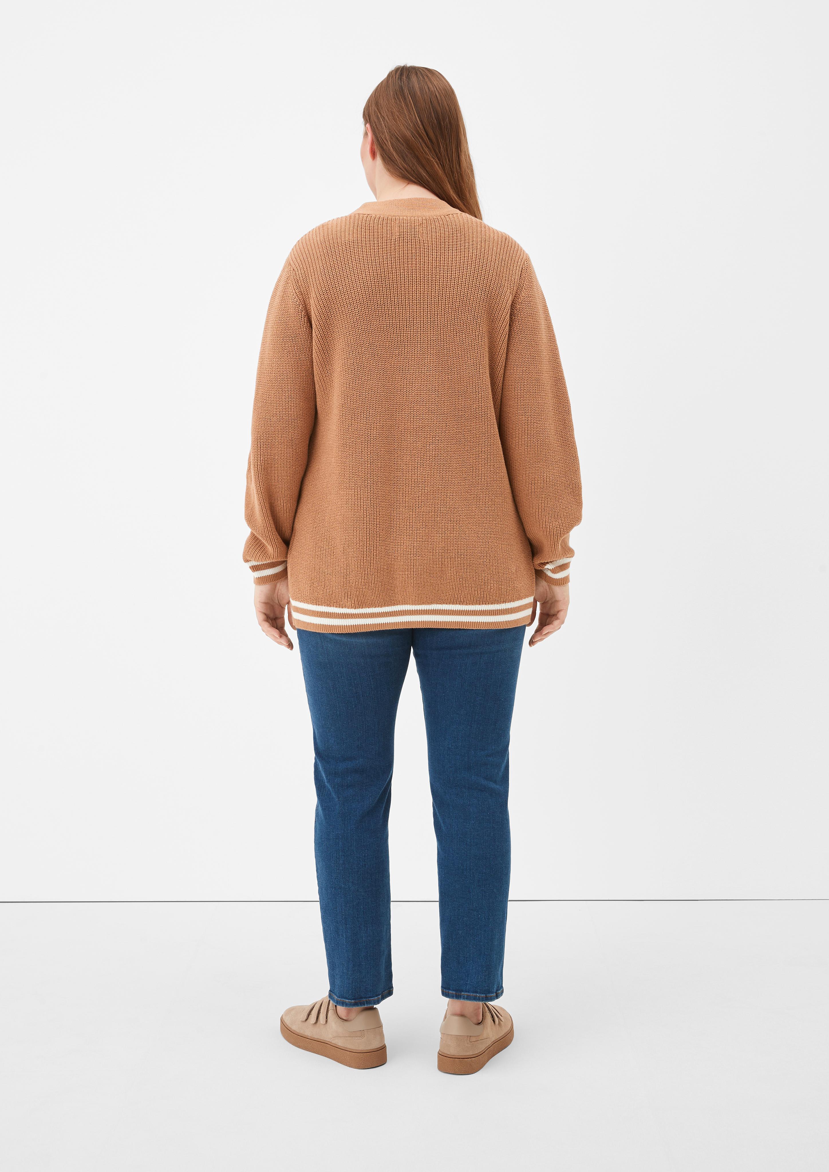 Strickjacke mit Kontraststreifen  2121968-8748