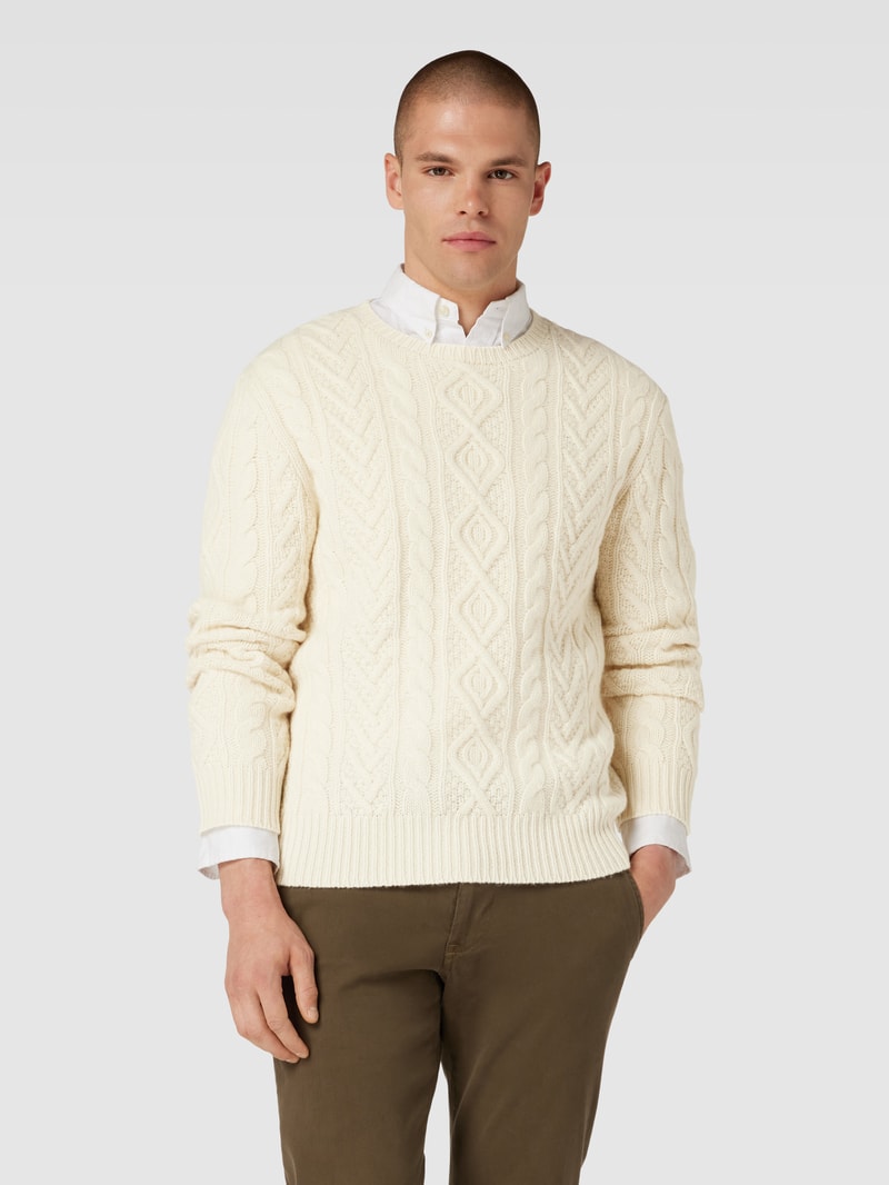 Strickpullover mit Zopfmuster in offwhite