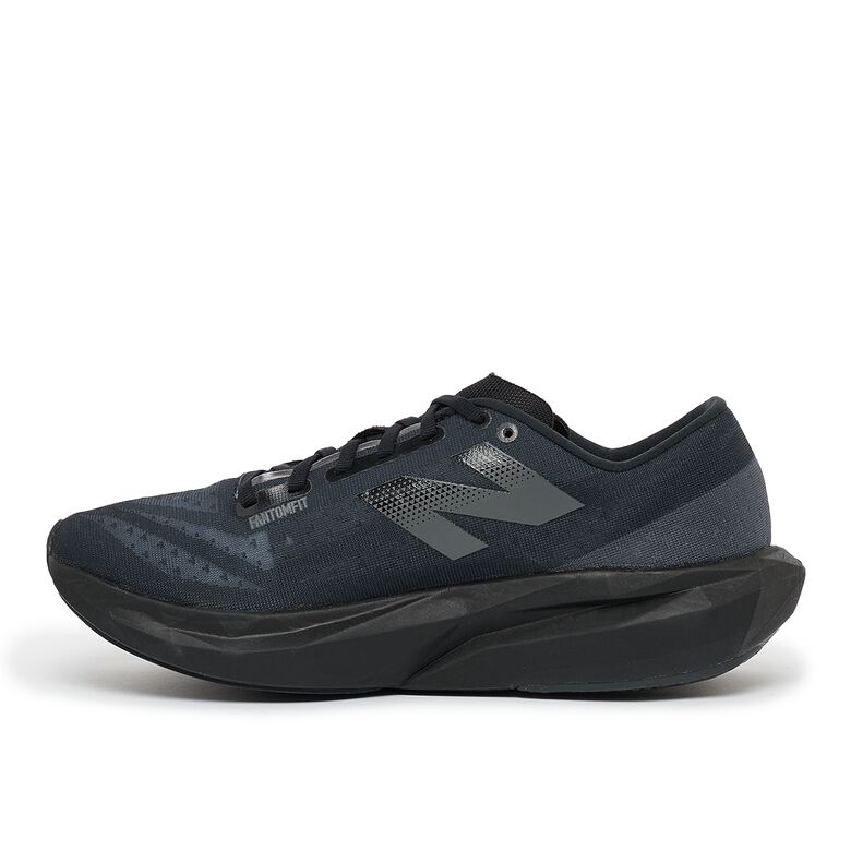 New Balance FuelCell Rebel v4 