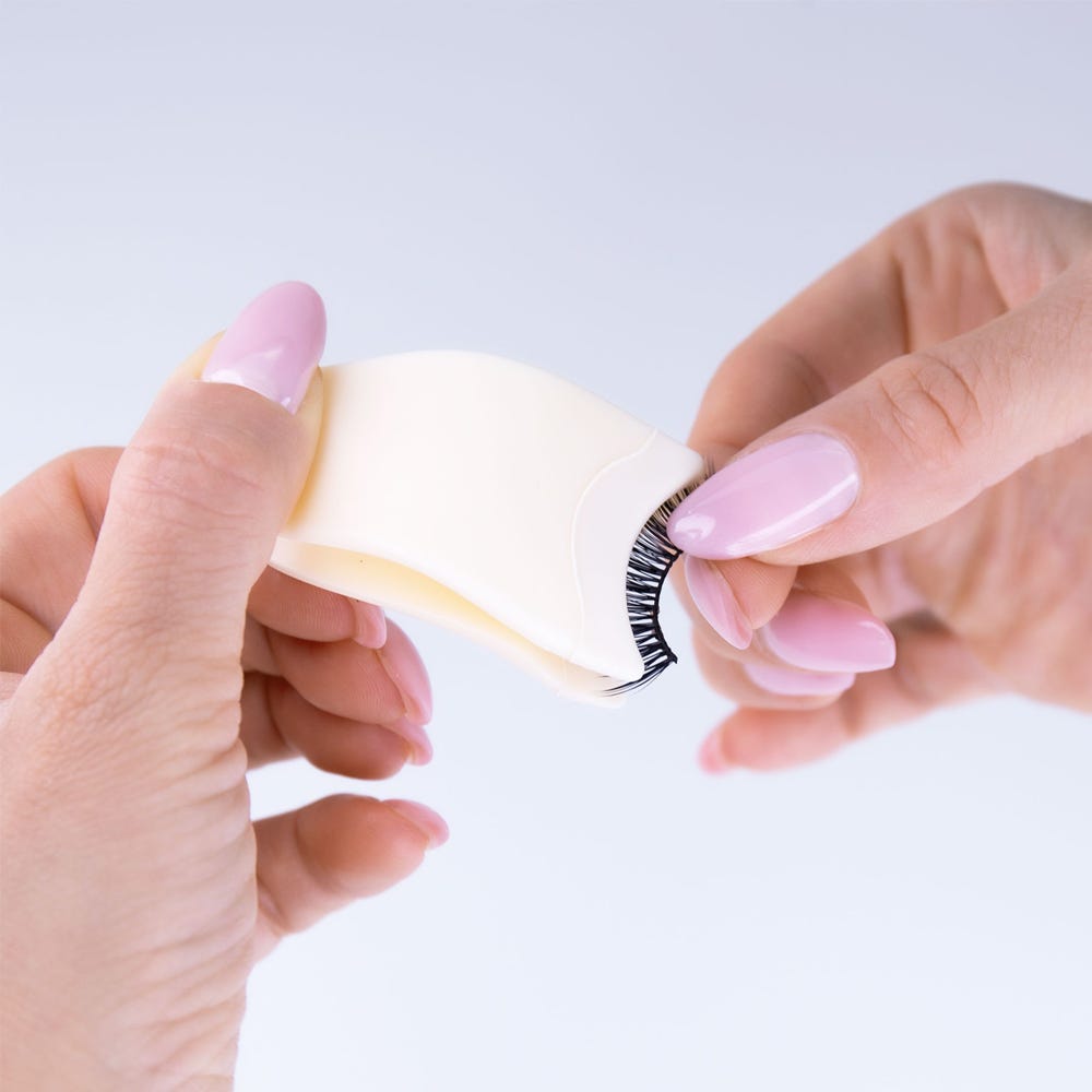 Niclay Lash Clip