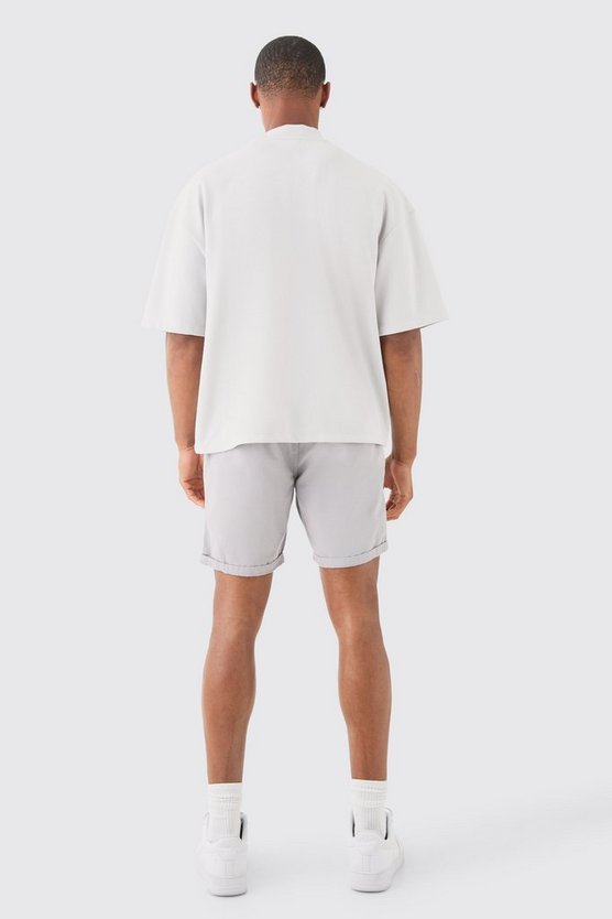 Slim-Fit Bermuda-Shorts mit elastischem Bund