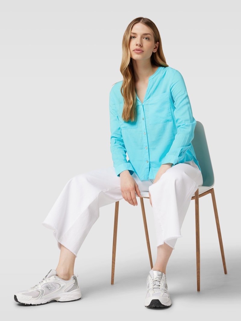Bluse mit Brusttaschen Modell 'Ilsa' in aqua blau