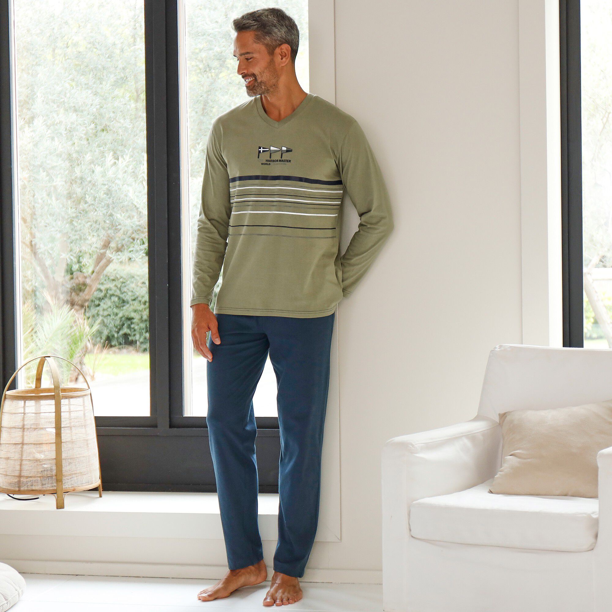 Pyjama long col V manches longues coton adouci