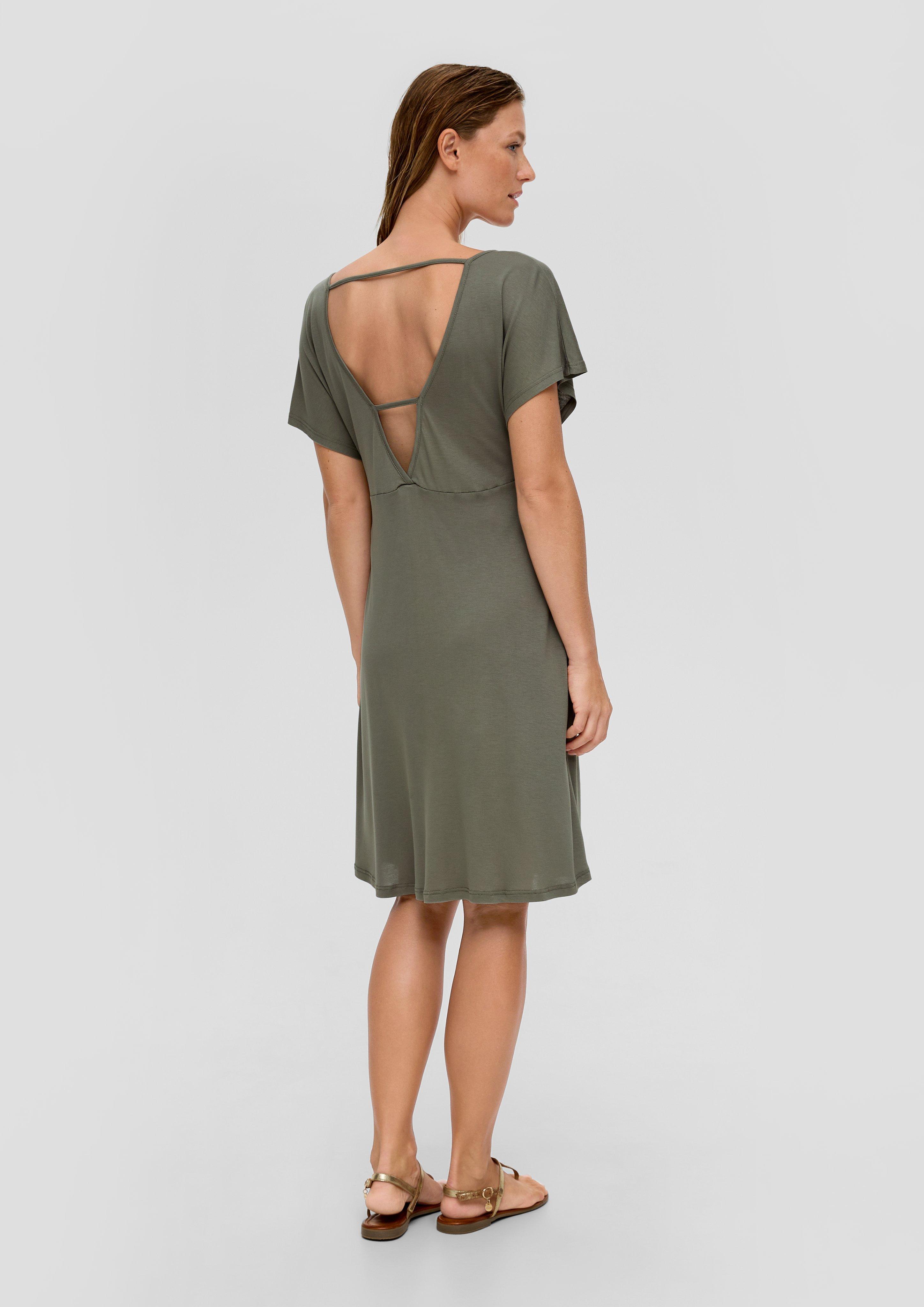 Viskose-Strandkleid mit Rückenausschnitt  6009074-7800