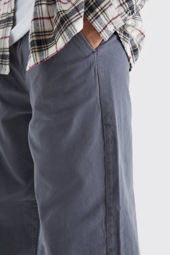 Tall Chino-Hose mit weitem Bein
