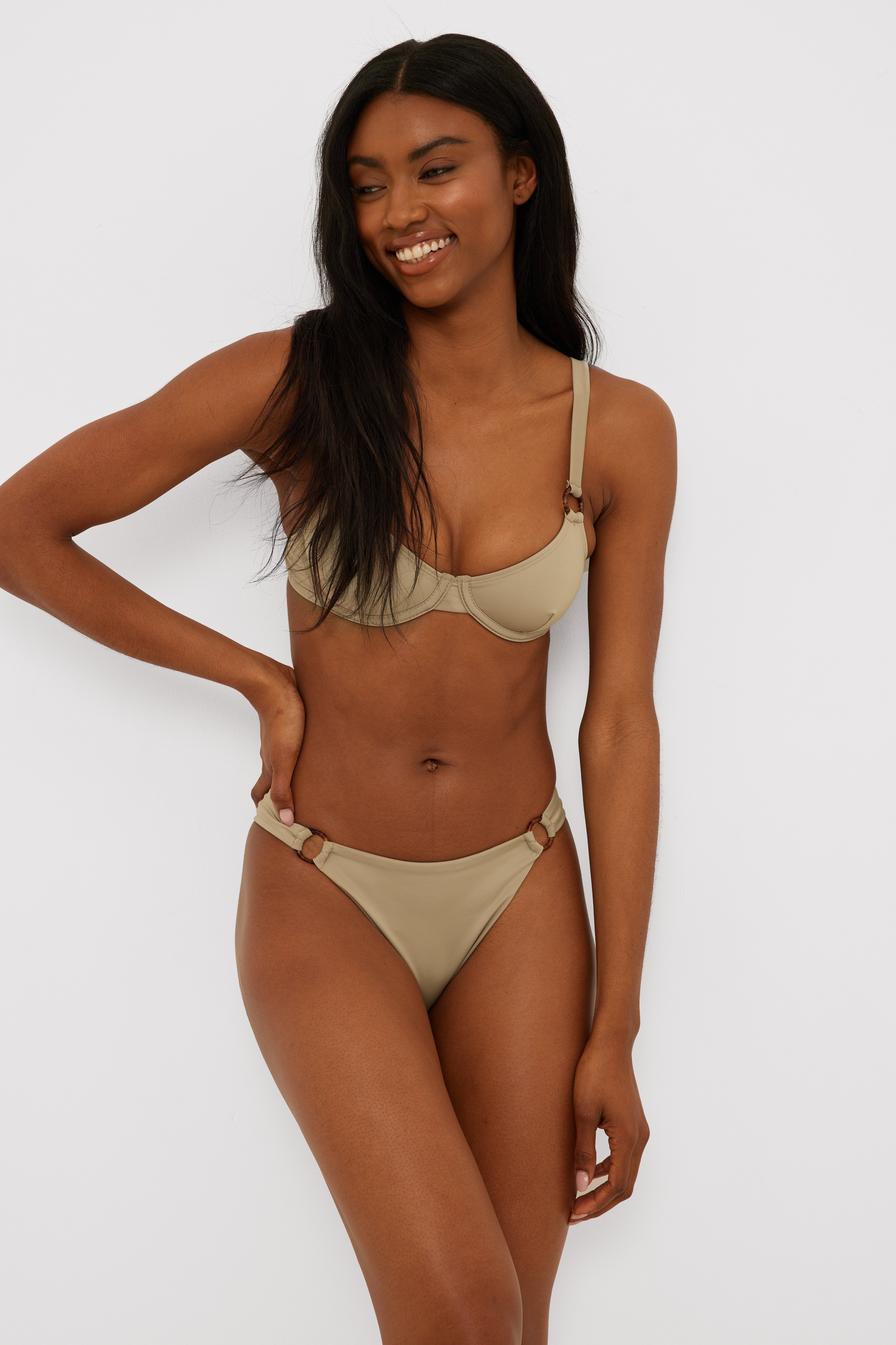 Ring-Detail Bikini-Oberteil