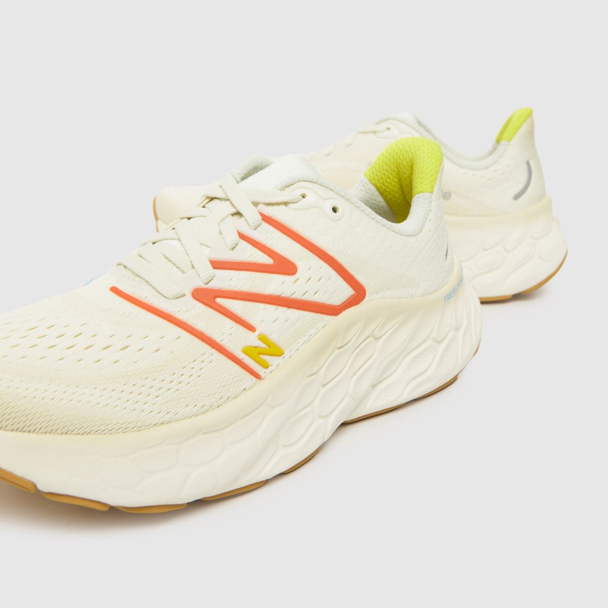 New Balance – Fresh Foam x More V4 – Multifärgade träningsskor