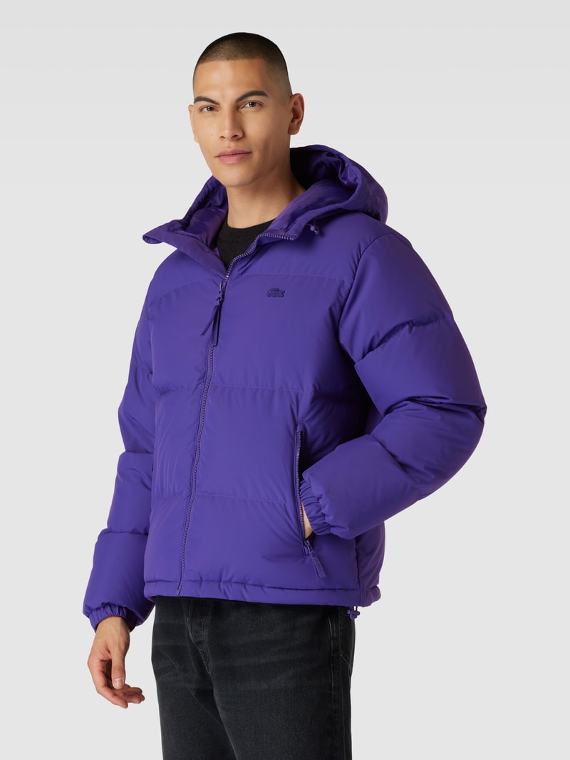 Steppjacke mit Kapuze in lila
