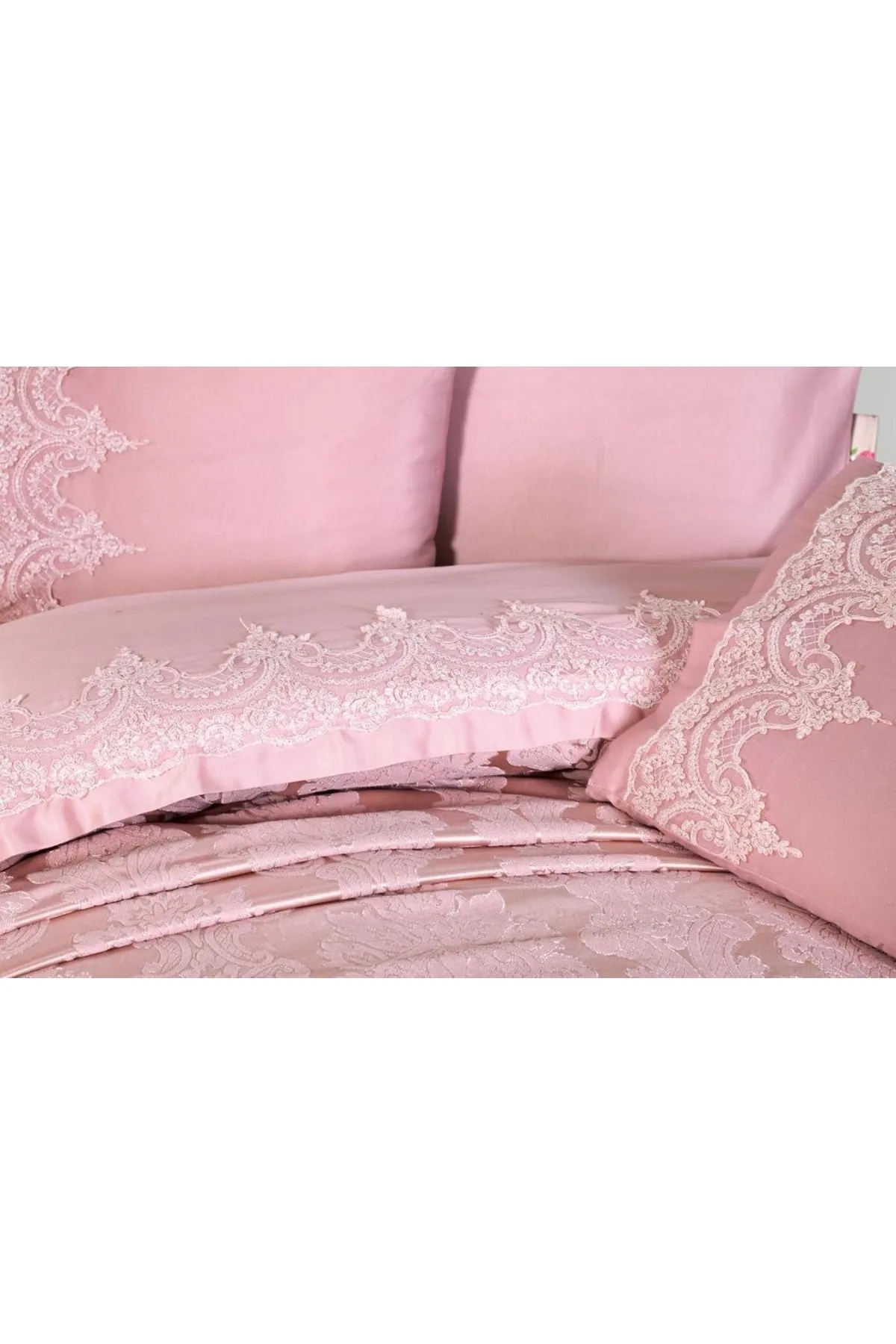 Çeyiz Diyarı  Mitgift-Piqué-Set mit französischer Spitze, Nilay Pudra