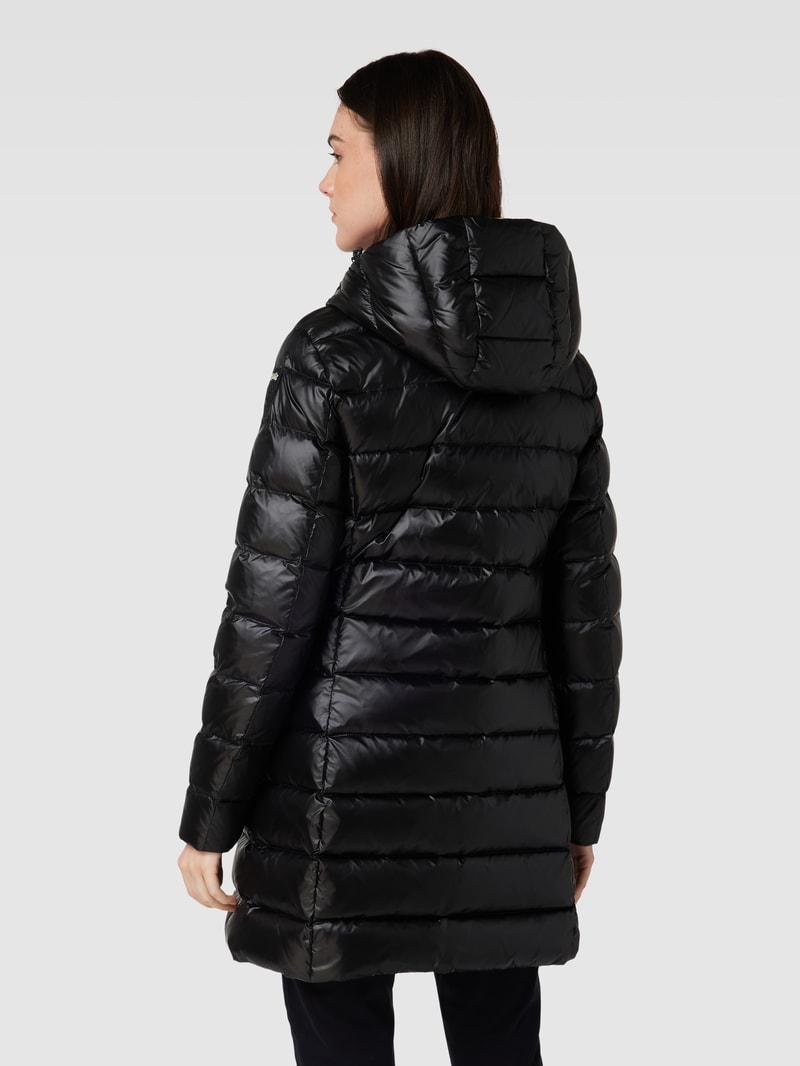 Steppmantel mit Stehkragen in schwarz