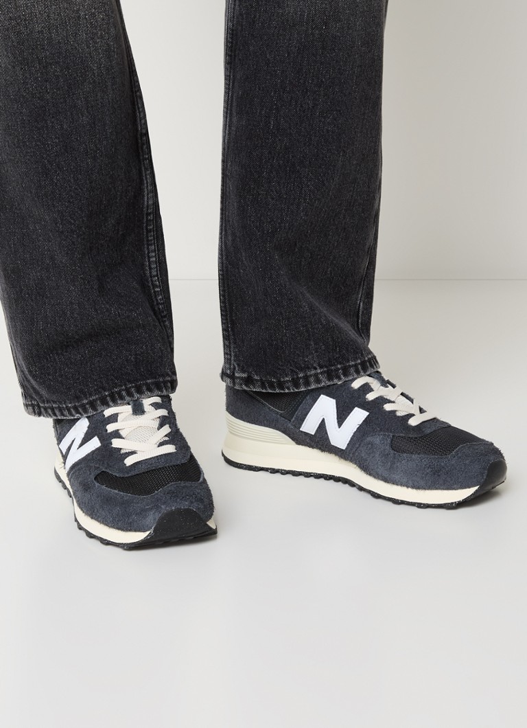Teniși New Balance 574 din piele întoarsă cu detalii din plasă
