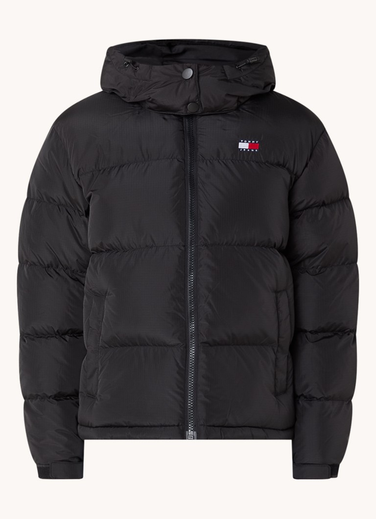 Pikowana kurtka puchowa Tommy Hilfiger z odpinanym kapturem.
