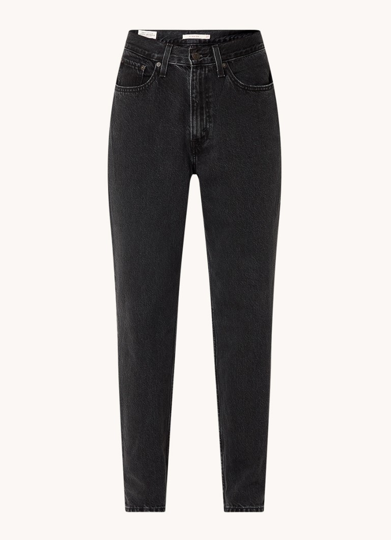 Blugii Levi's în stilul anilor '80, de la mămici, nu te deranjează