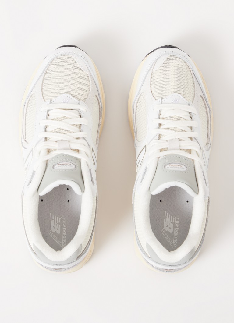 New Balance 2002R -verkkokankaiset lenkkarit nahkayksityiskohdilla