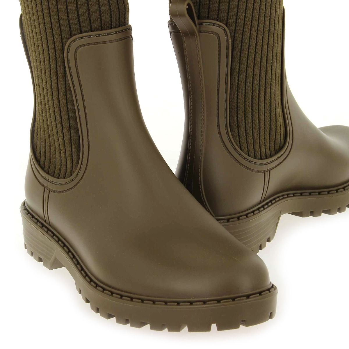 Unisa  ALERCE - Olive