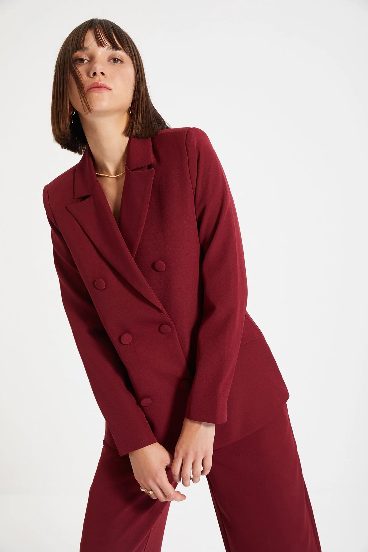 Trendyol Collection  Weinroter, regelmäßig gefütterter, gewebter Blazer TWOSS21CE0137