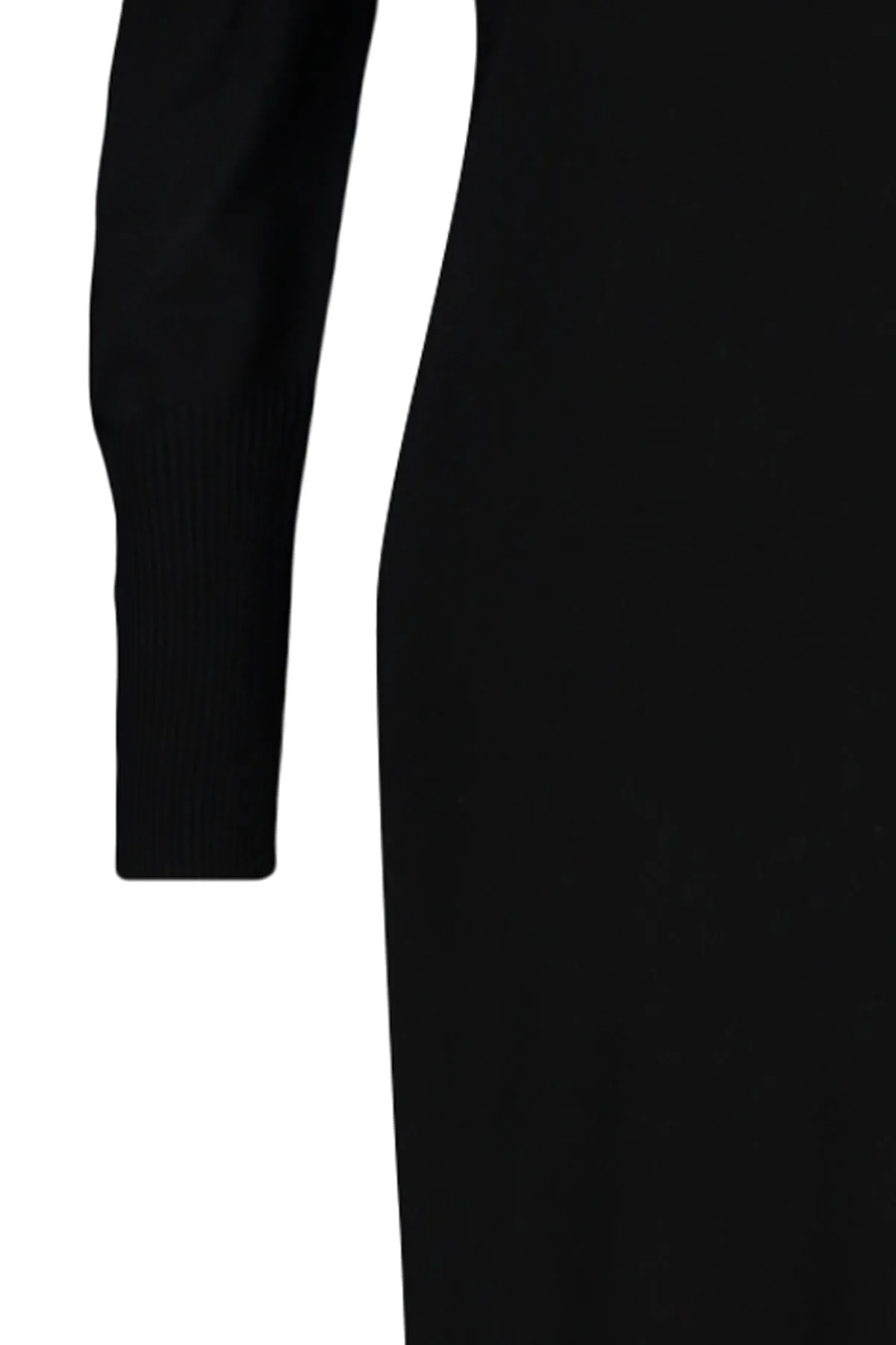 Trendyol Modest  Schwarzes Strickkleid mit gerafften Schultern und Rundhalsausschnitt TCTAW23EB00047