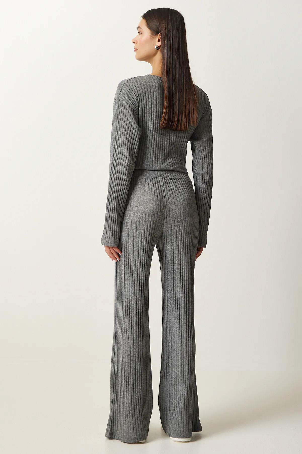 Happiness İstanbul  Set aus geräucherter Cord-Strickbluse und Hose für Damen OW00008