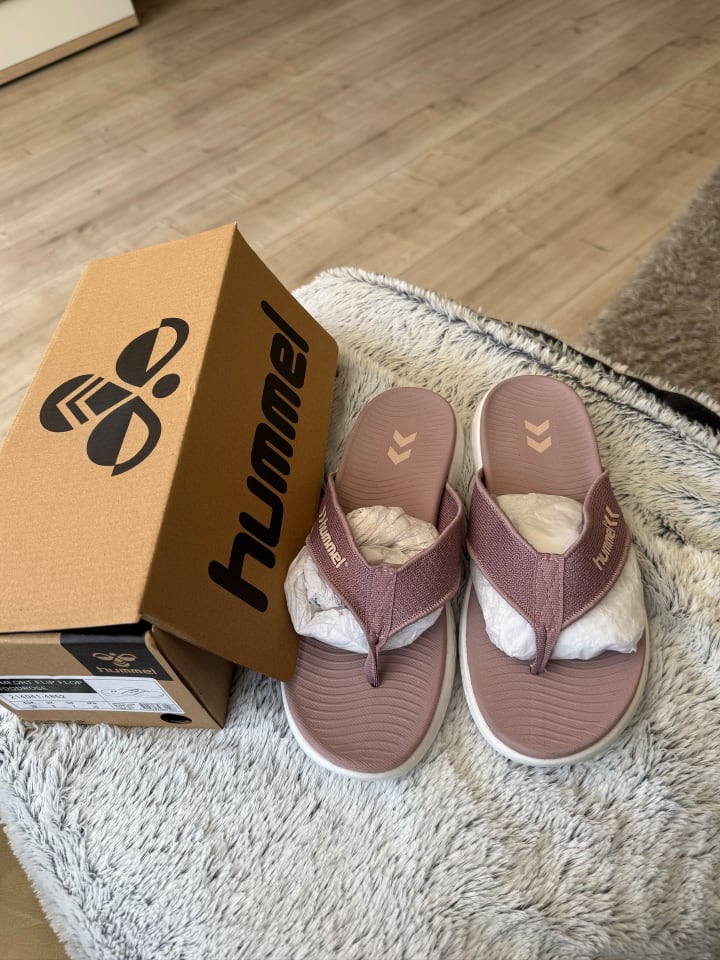 Hummel Sneaker Comfort Flip Flop in WOODROSE günstig kaufen 39