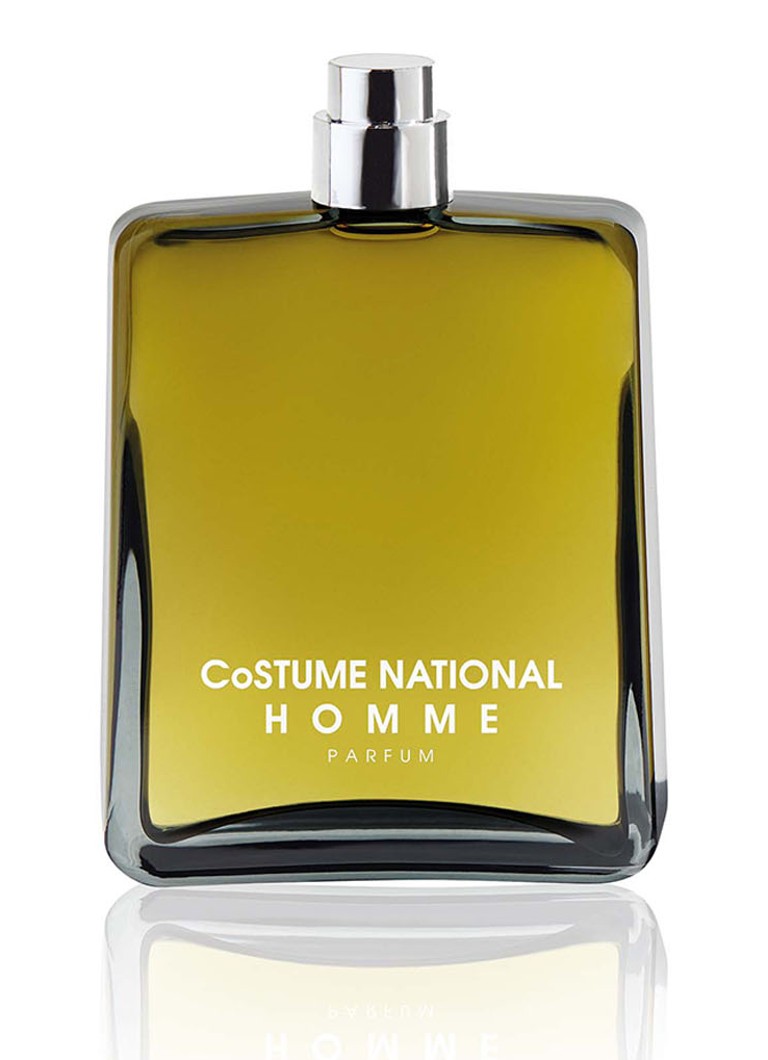 Parfumuri tradiționale pentru costume bărbătești