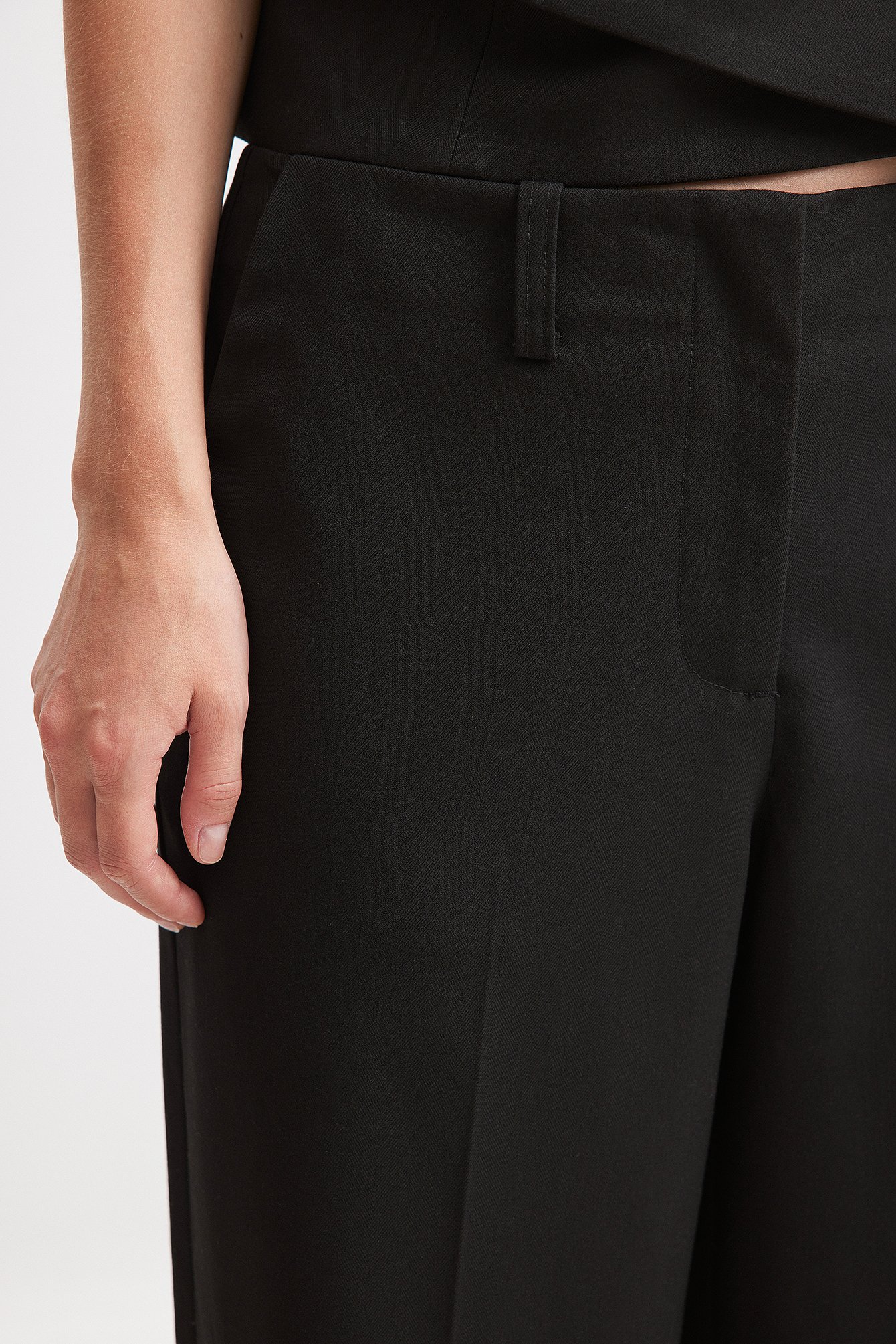 Anzughose mit mittlerer Taille