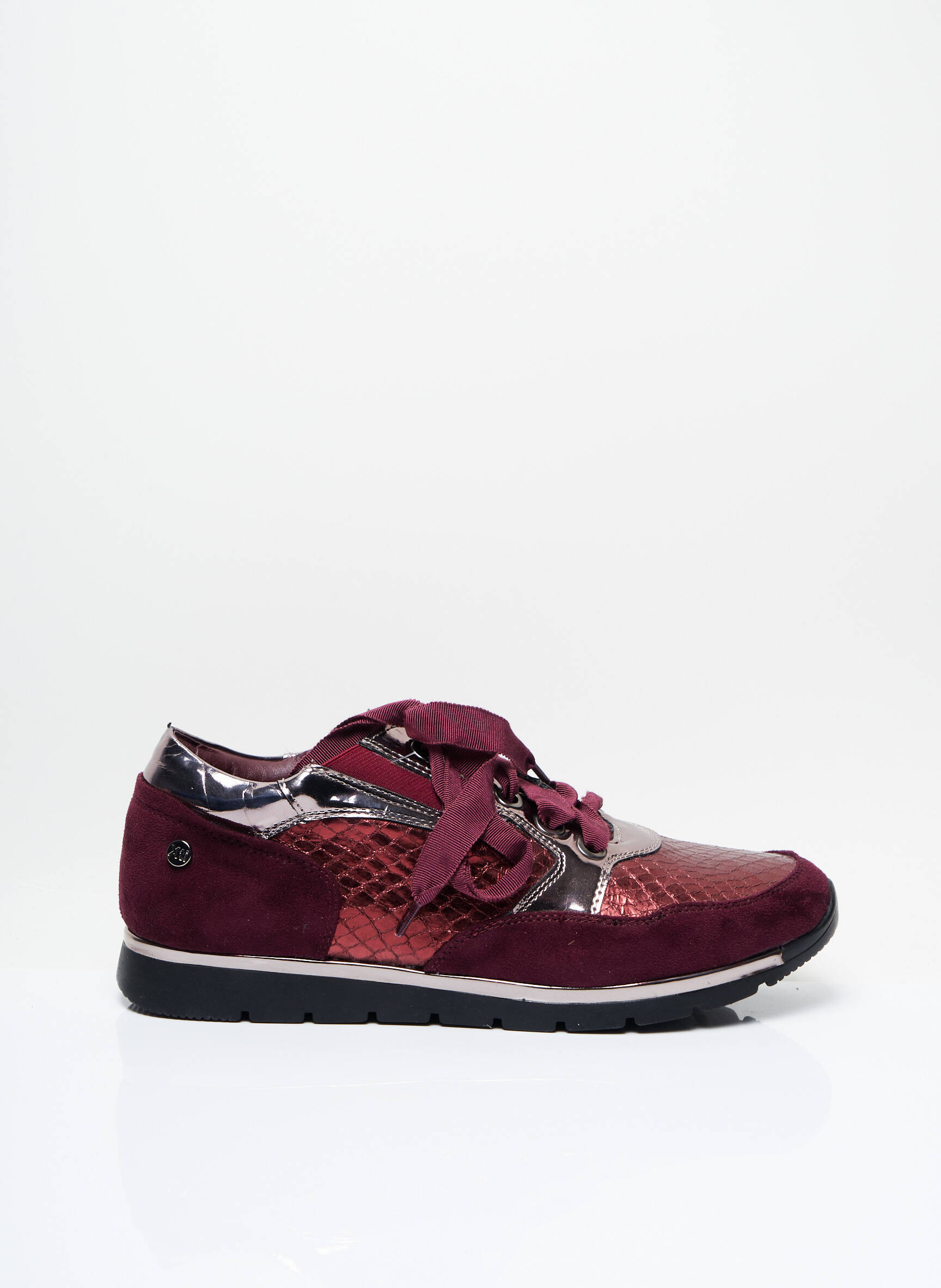 Xti Baskets Femme couleur violet