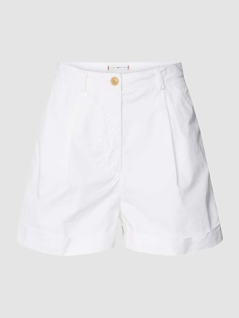 Shorts mit fixierten Beinumschlägen in weiß