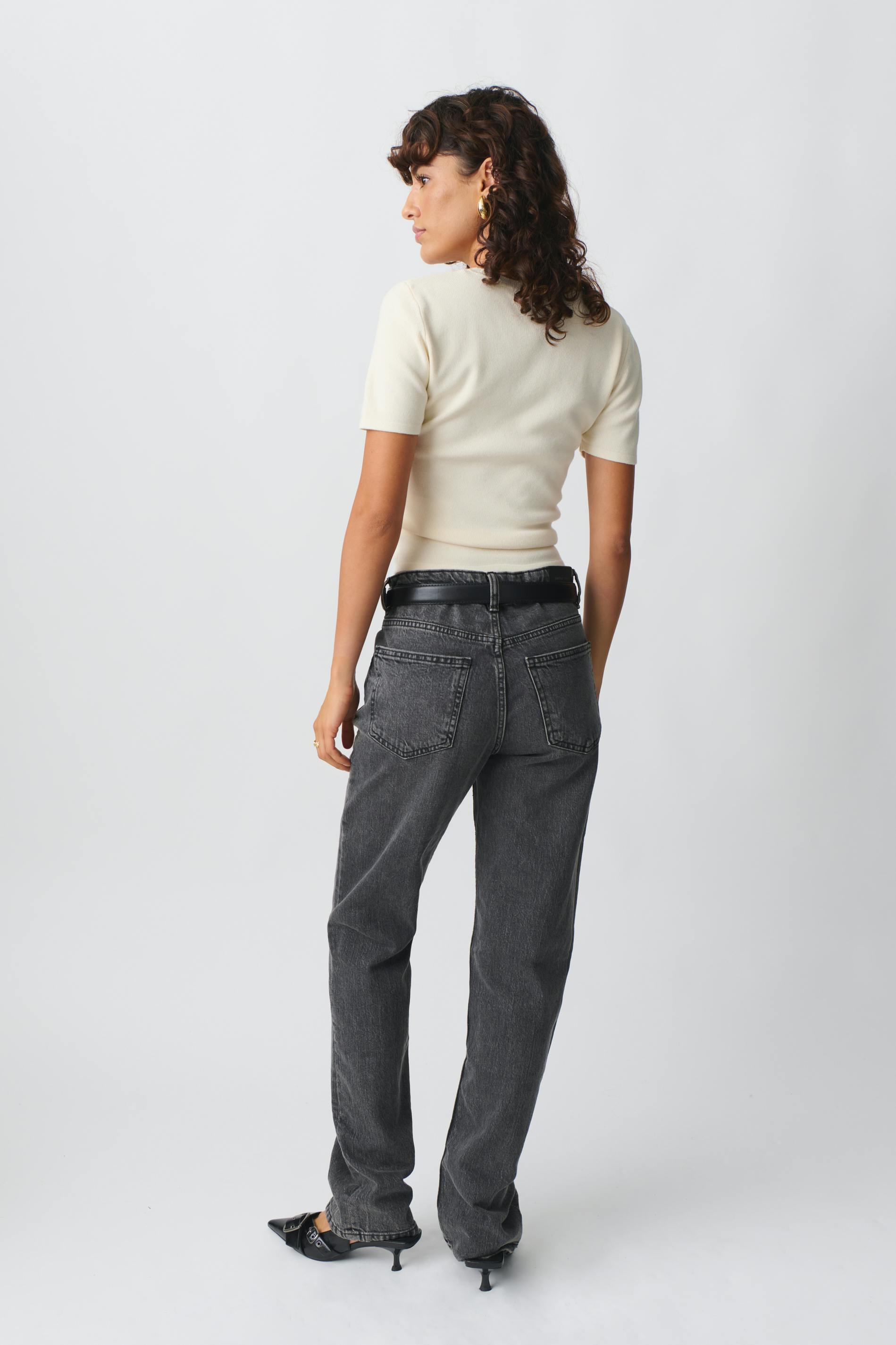 Mid straight jeans
