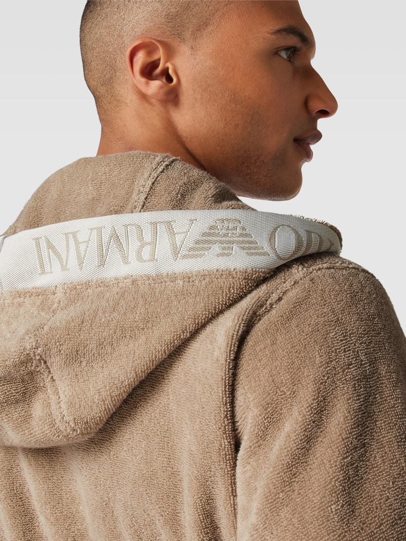 Bademantel mit Label-Print in beige